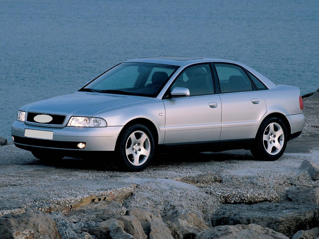 /assets/uploads/a4-1996---2001-motor-kaput-kilidi-665ec68f86b6c.jpg