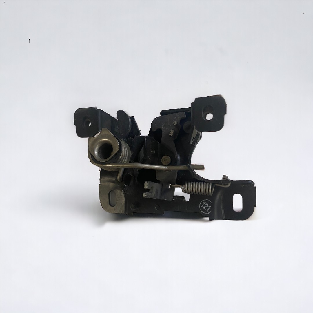 /assets/uploads/a4-1996---2001-motor-kaput-kilidi-665ec6911b11a.jpg