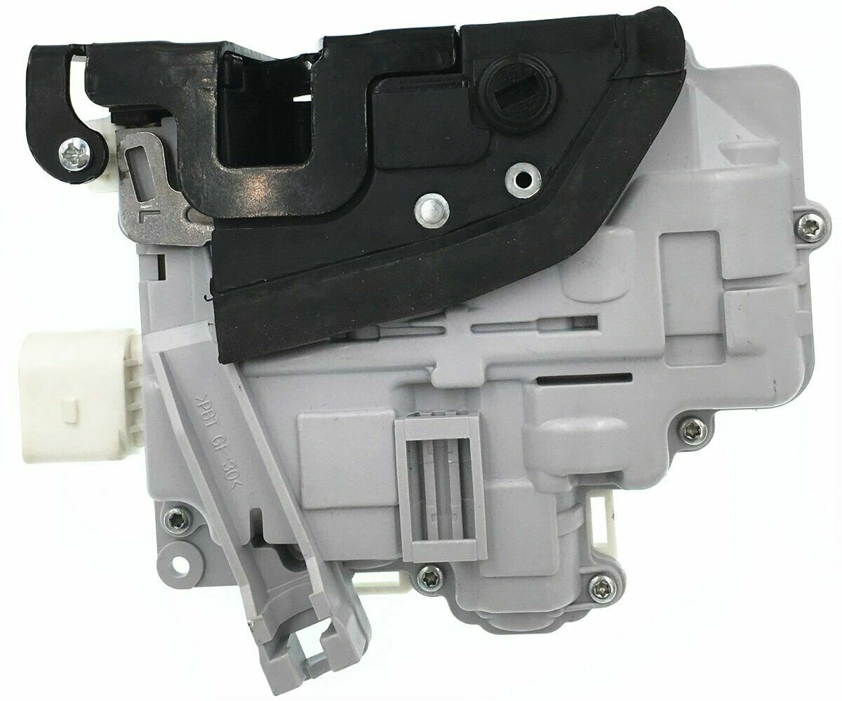 AUDI A4 B7 2005 - SONRASI SOL ARKA KİLİT MOTORU - resim 1