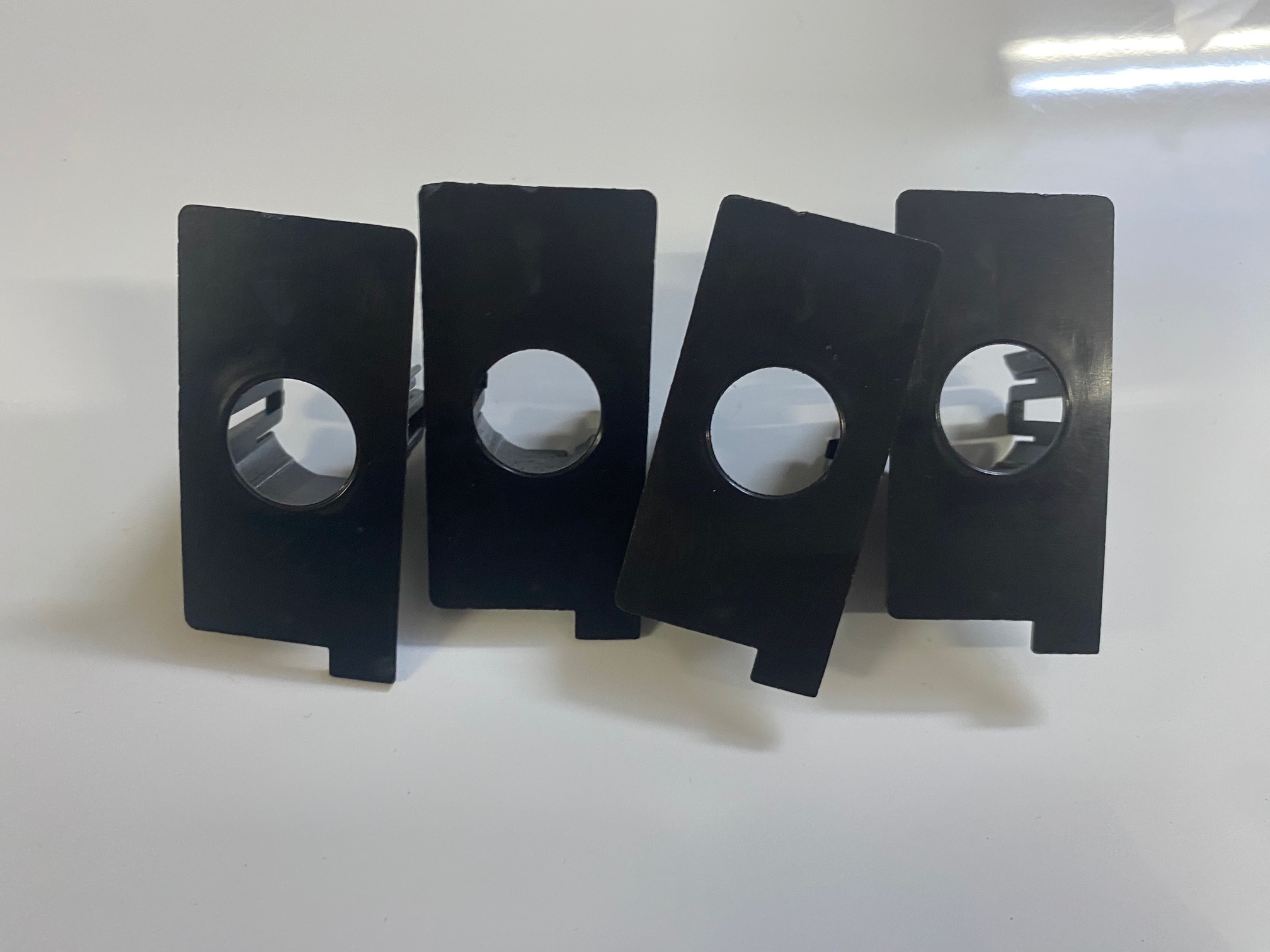 CADDY 2011 - 2014 ÖN ARKA TAMPON SENSÖR BRAKETİ - resim 1