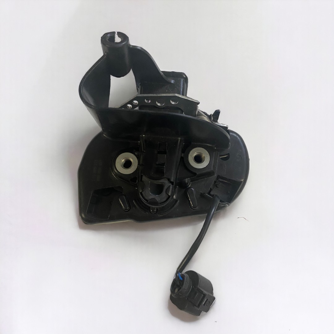 CADDY 2011 - 2014 SAĞ ARKA KAPI KİLİDİ SÜRGÜLÜ KAPI KİLİDİ - resim 1