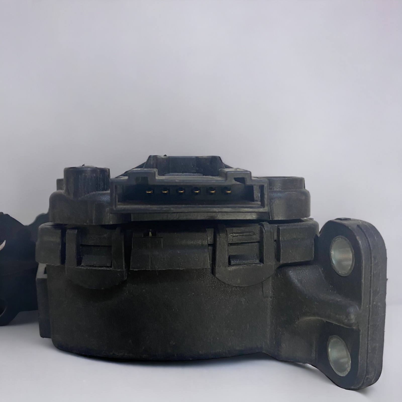 /assets/uploads/fabia-2011---2015-ayak-gaz-pedali-sensorlu-6q1723503p-665ec65d33fa1.jpg