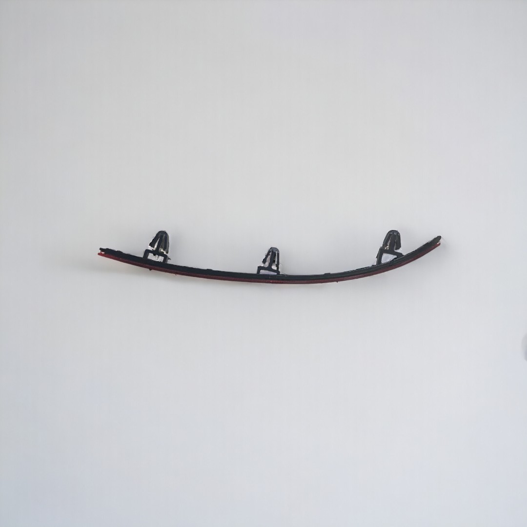 /assets/uploads/golf-8-2020---2024-sag-arka-tampon-reflektorlu-lambasi-665ec710232a0.jpg