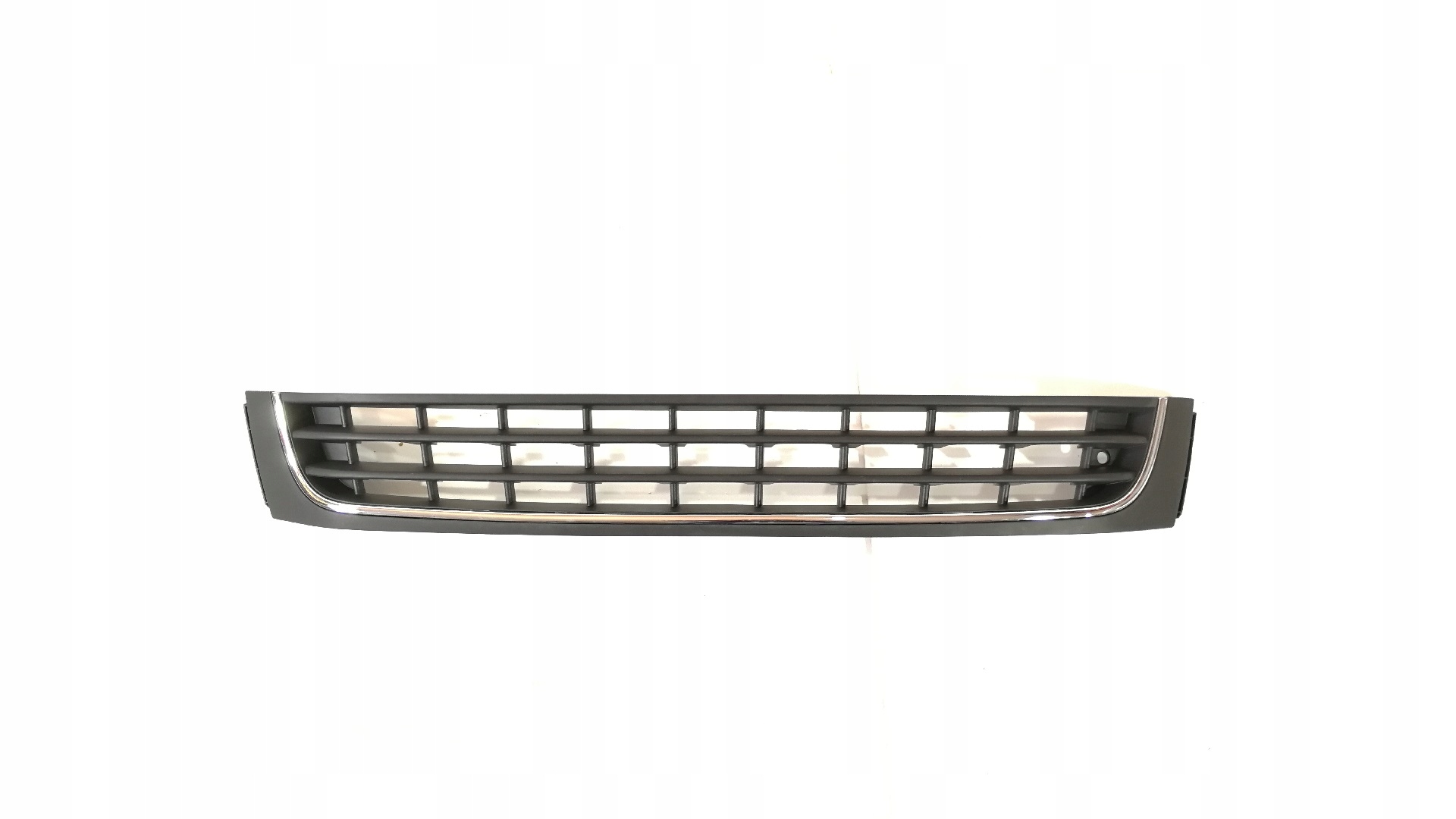 VOLKSWAGEN AMAROK 2013  - 2016 ÖN TAMPON ORTA IZGARA - resim 1