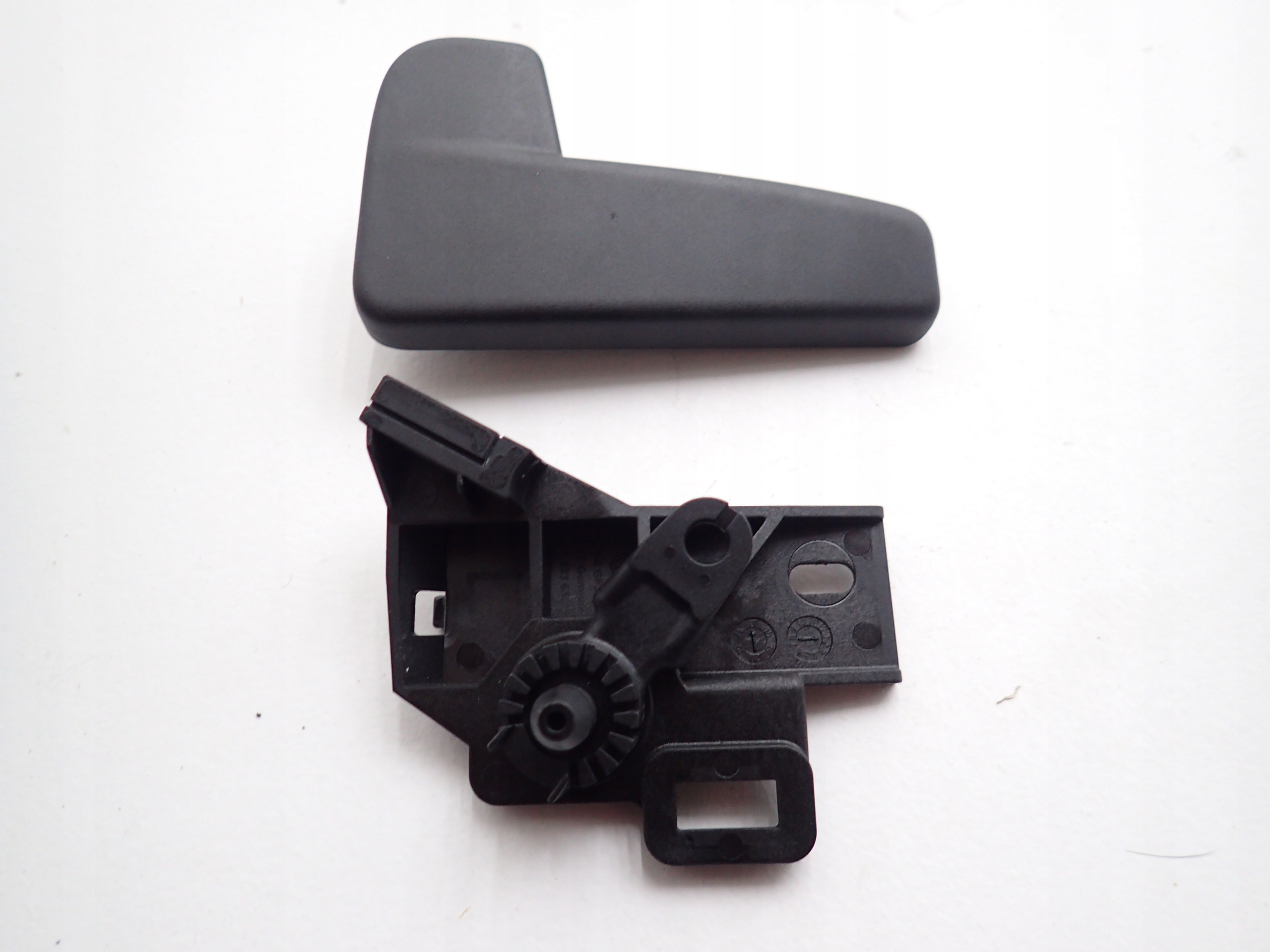VOLKSWAGEN GOLF 7 2013 - 2017 MOTOR KAPUT AÇMA KOLU SET - resim 1